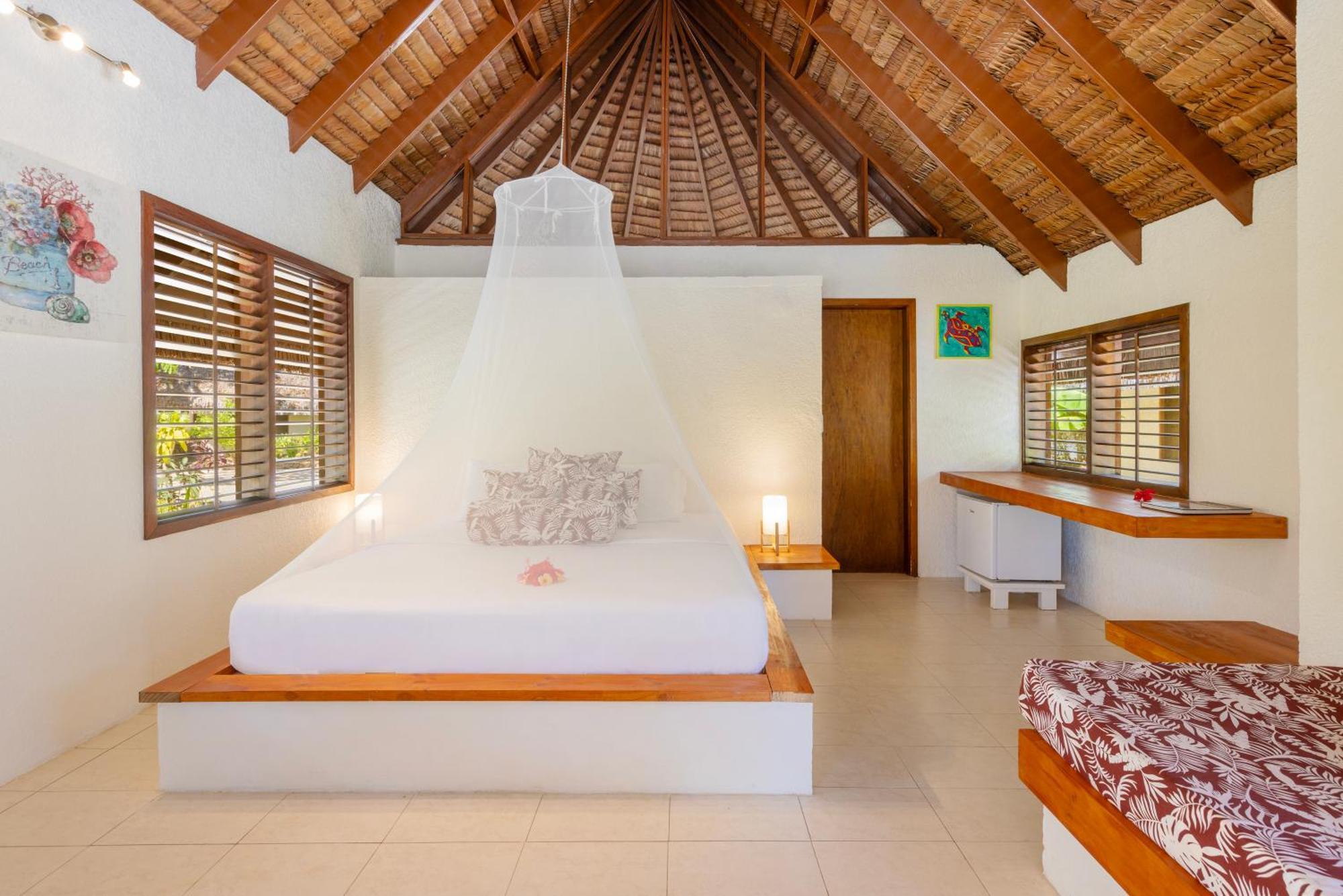 Breakas Beach Resort (Adults Only) Port Vila Eksteriør billede