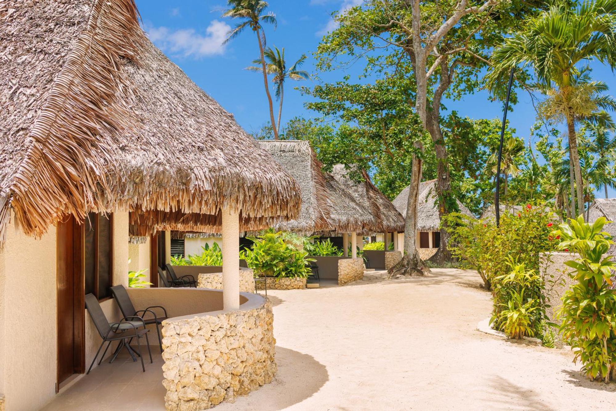Breakas Beach Resort (Adults Only) Port Vila Eksteriør billede
