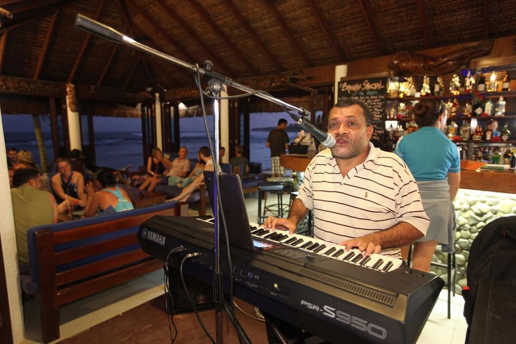 Breakas Beach Resort (Adults Only) Port Vila Eksteriør billede