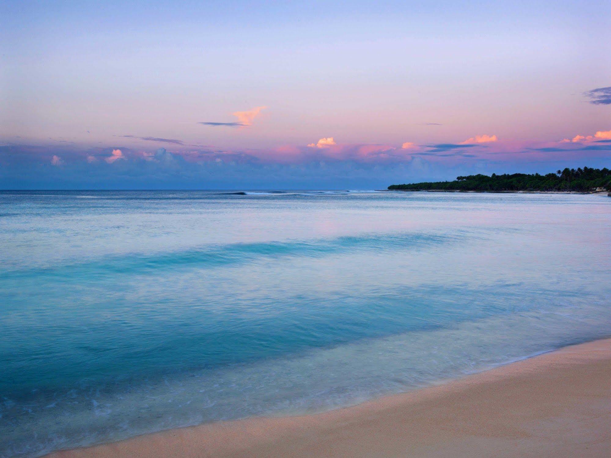 Breakas Beach Resort (Adults Only) Port Vila Eksteriør billede