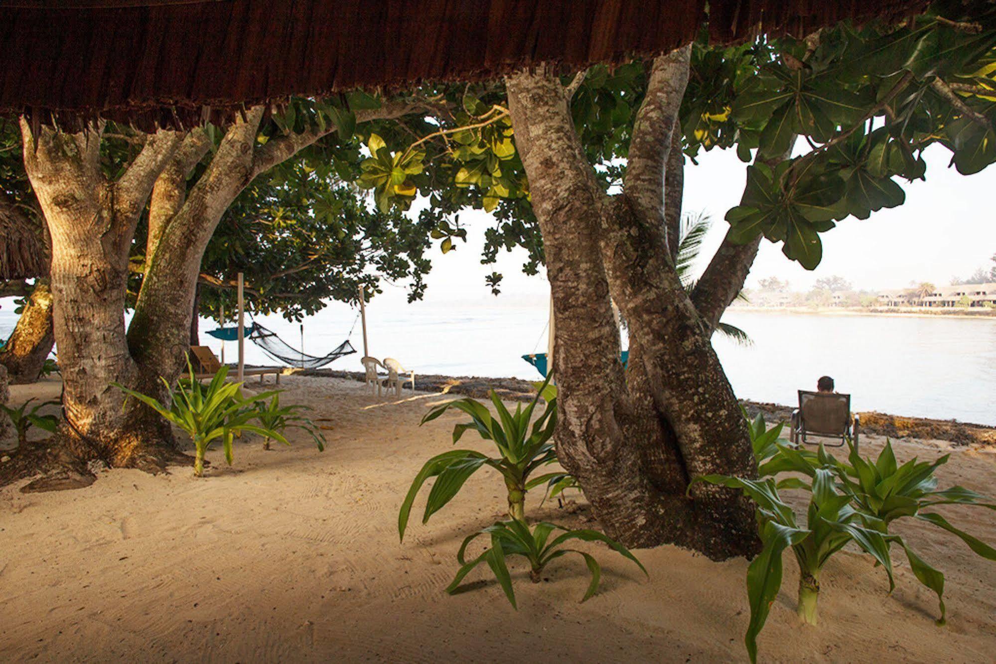 Breakas Beach Resort (Adults Only) Port Vila Eksteriør billede