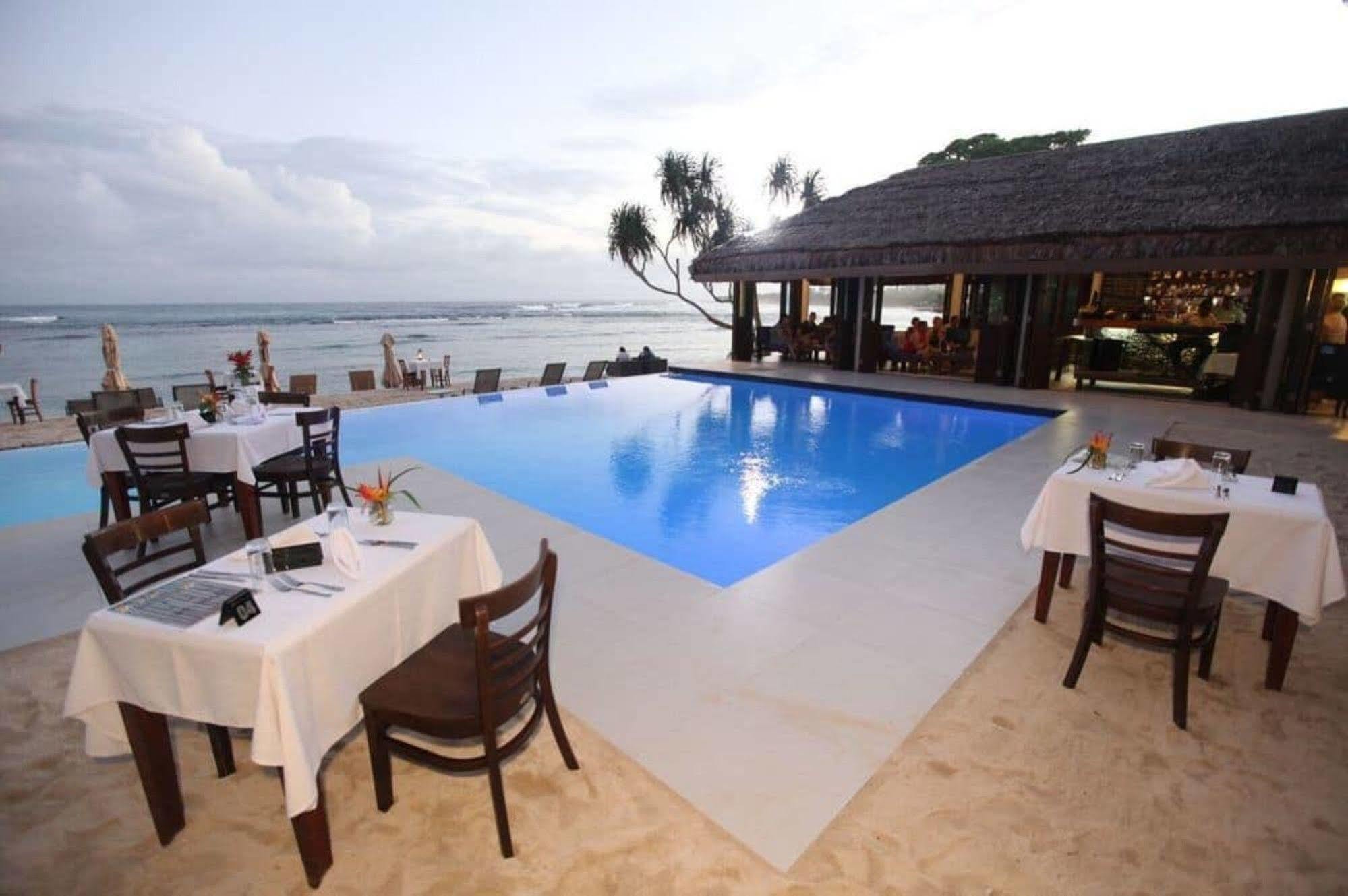 Breakas Beach Resort (Adults Only) Port Vila Eksteriør billede